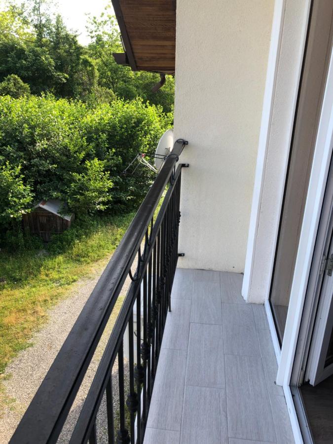 Guest House Гости Pizunda Exterior foto